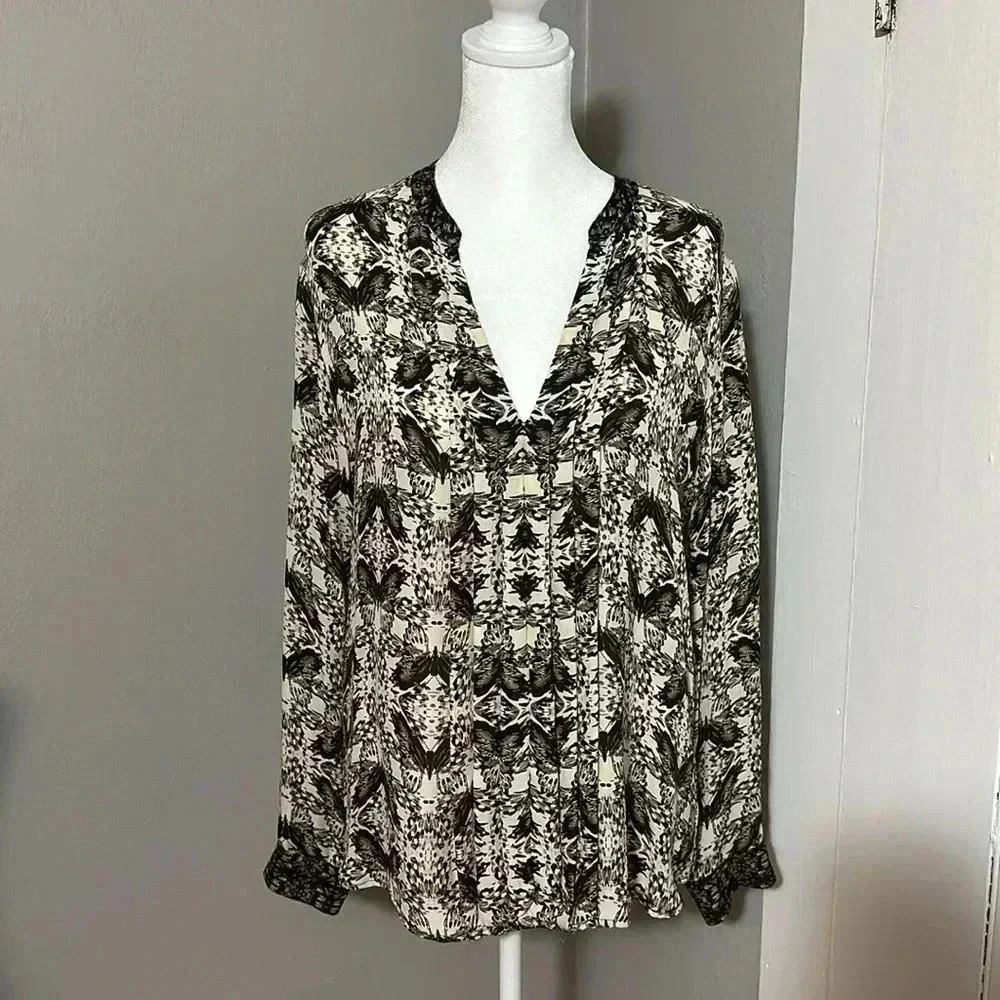 L’ AGENCE butterfly silk print top